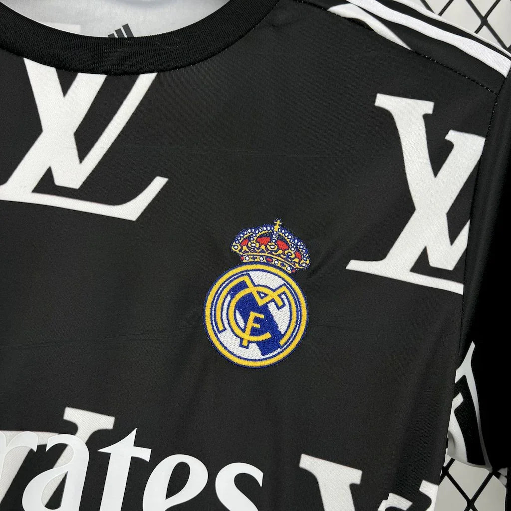 MAILLOT REAL MADRID CONCEPT 2025/2026