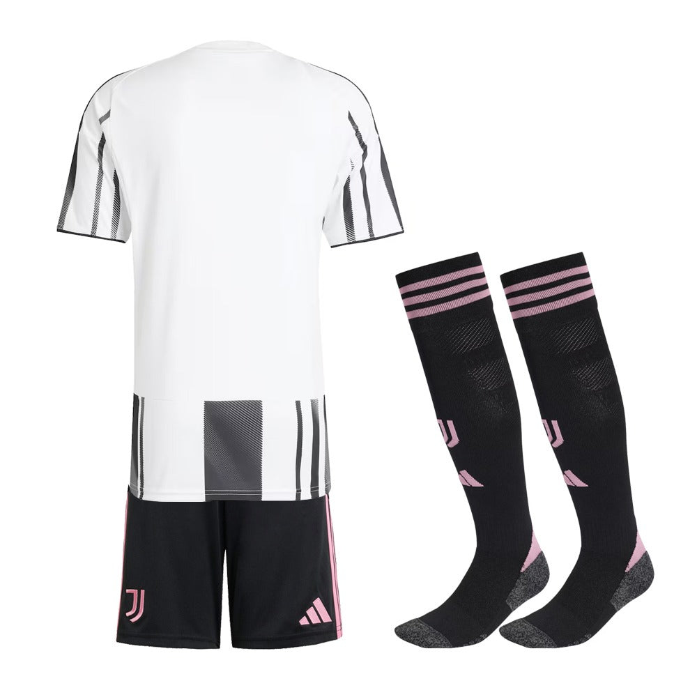 KIT ENFANT JUVENTUS DOMICILE 2025/2026
